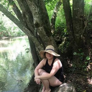 Meet your Posher, Amanda